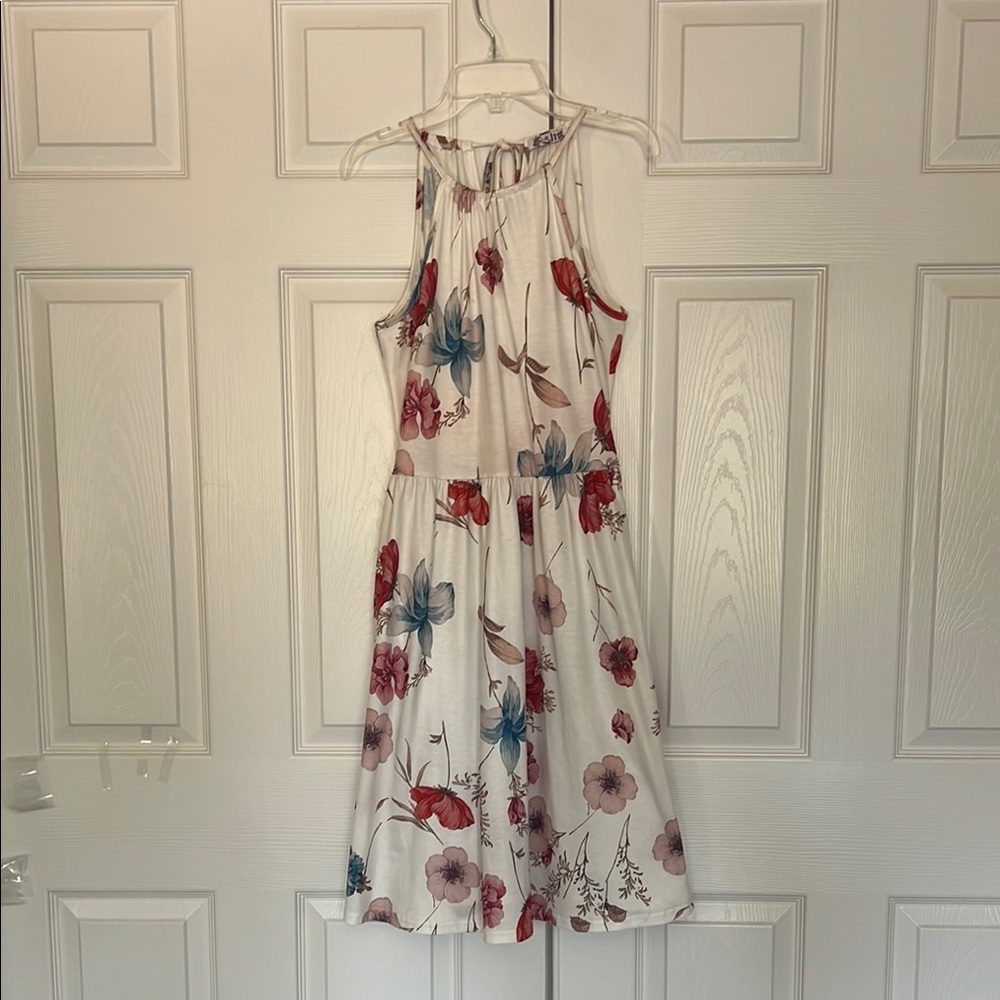 Floral Halter Neckline Midi Sundress in Vibrant Floral Pattern and Flowy Skirt